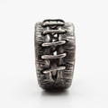 Barbed Lattice Ring