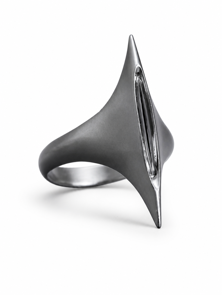 Stingray Spike Ring